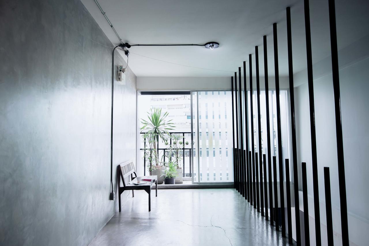 Five Stars Ratchada 19 Hostel Bangkok Buitenkant foto